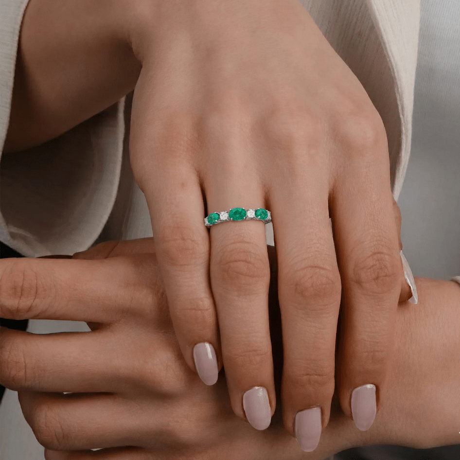 Evienne Ring - WG - Belmont Sparkle